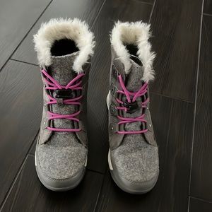 Sorel snow boots